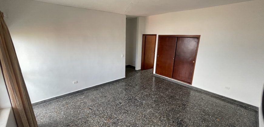 Vendo casa Lagos del Cacique