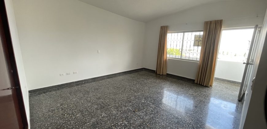 Vendo casa Lagos del Cacique